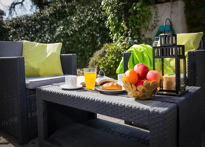 City Holiday Apartment